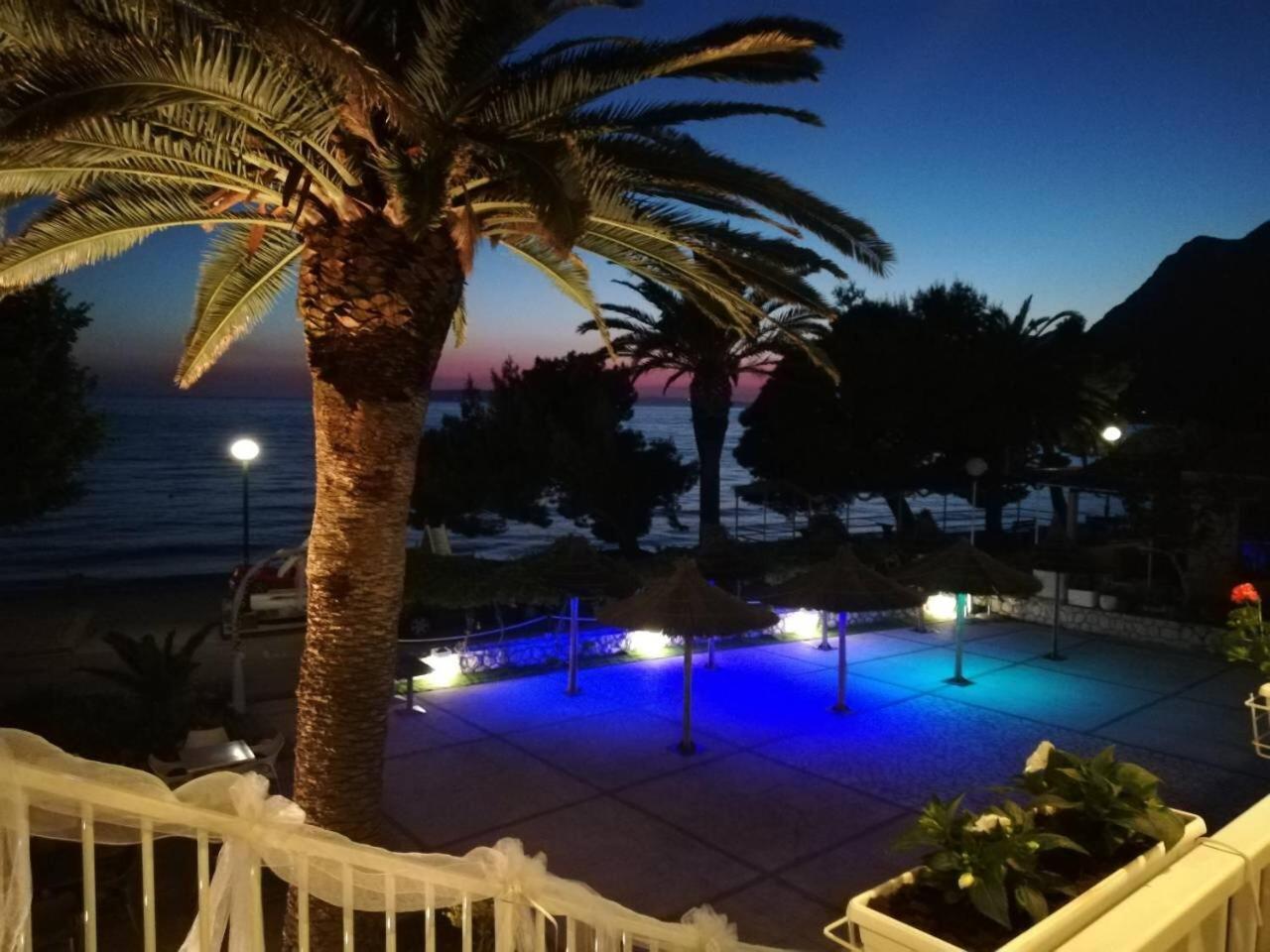 Hotel Laguna Gradac  Esterno foto